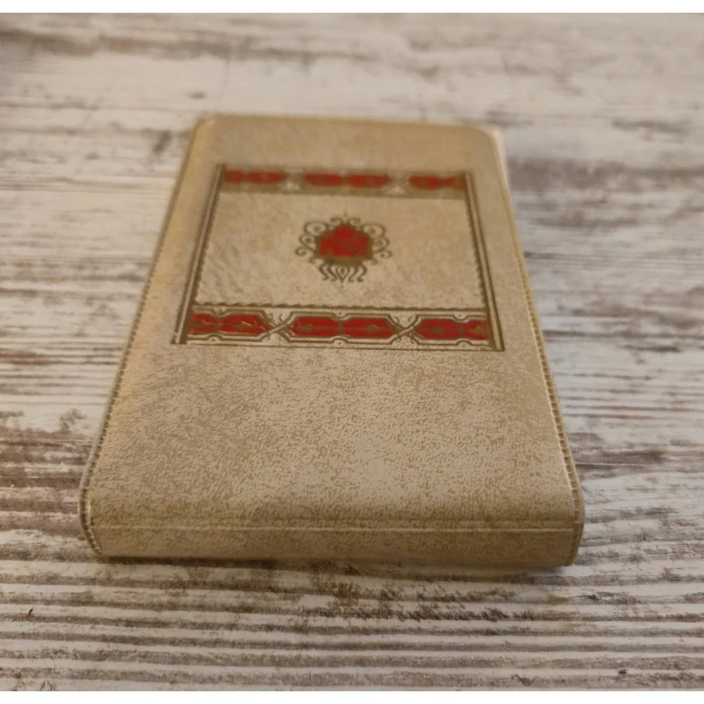 Vintage Slim Note Pad in Decorative Box Shield Emblem Cream Red Gold Stationery